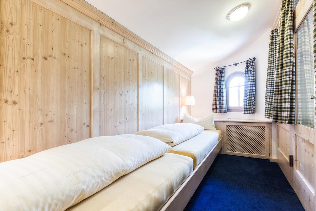 Neukirchen am Großvenediger Apartments Margarethe חדר תמונה